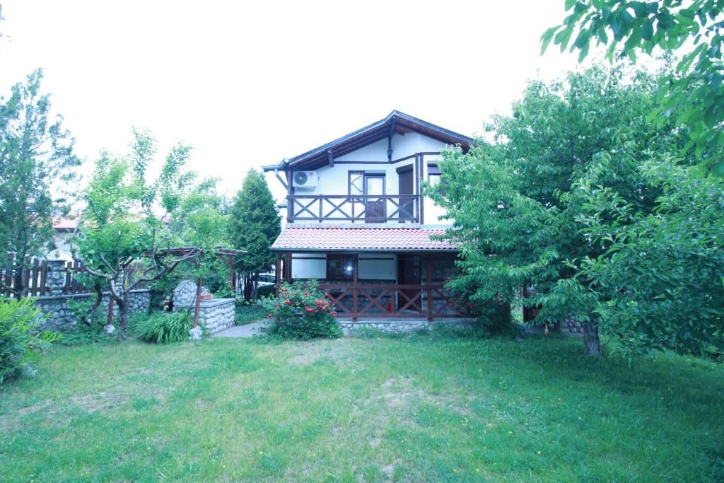 Дома для отпуска Guest House Gradina Баня-113