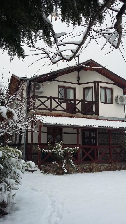 Дома для отпуска Guest House Gradina Баня