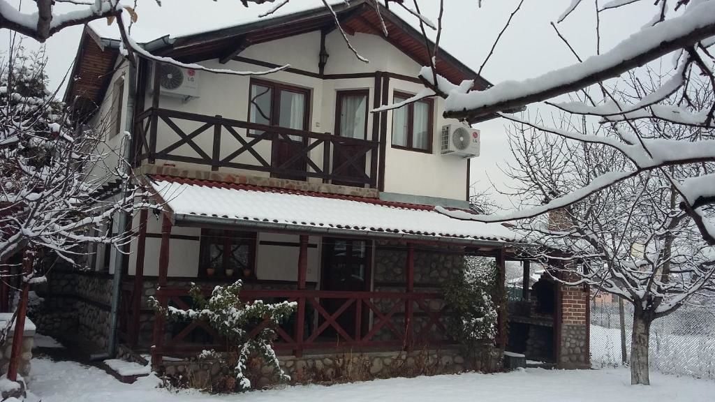 Дома для отпуска Guest House Gradina Баня-88