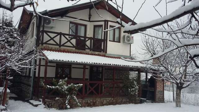Дома для отпуска Guest House Gradina Баня-87
